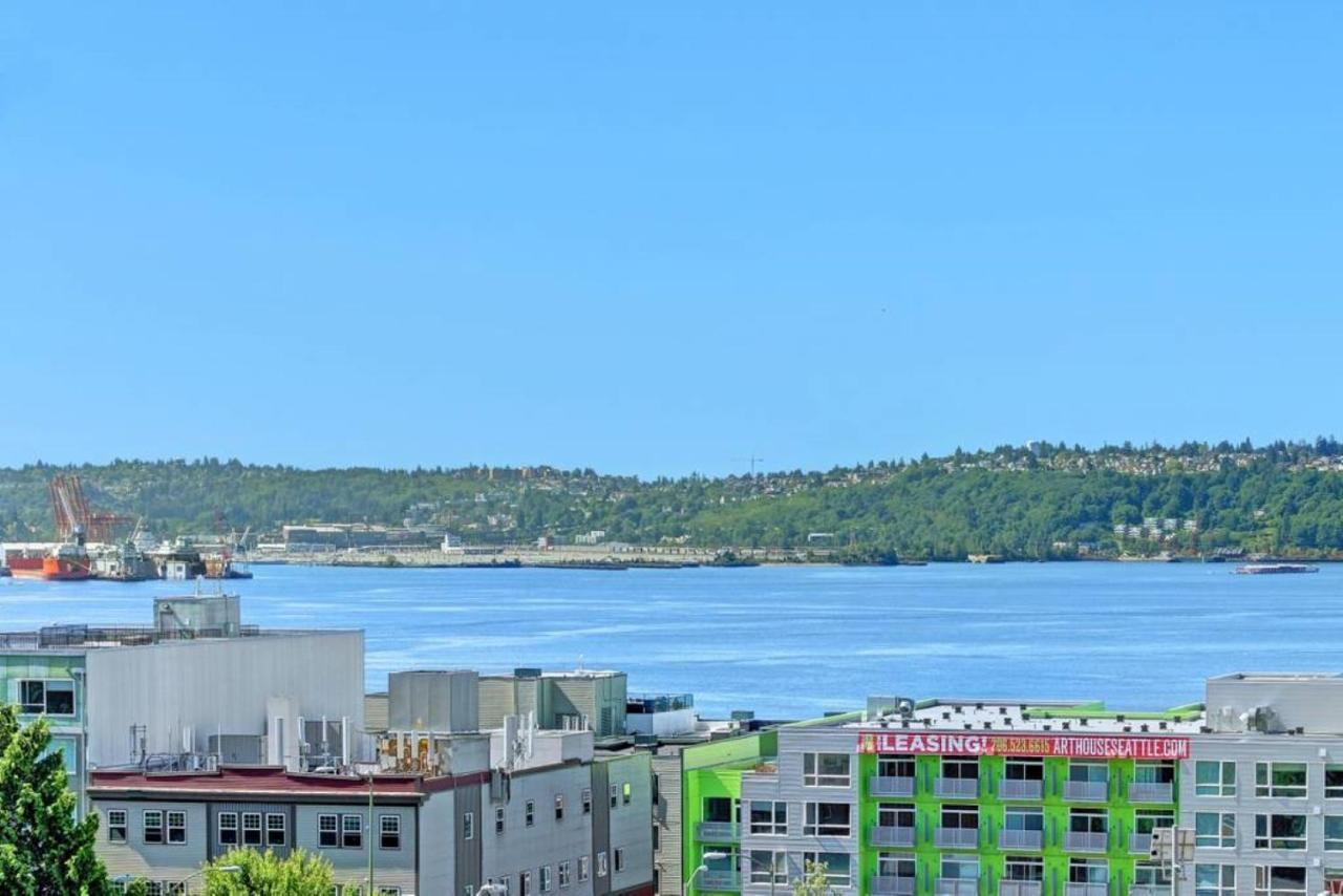City Water View Oasis With Pool & Gym Near Cruise In Heart Of Seattle Eksteriør bilde